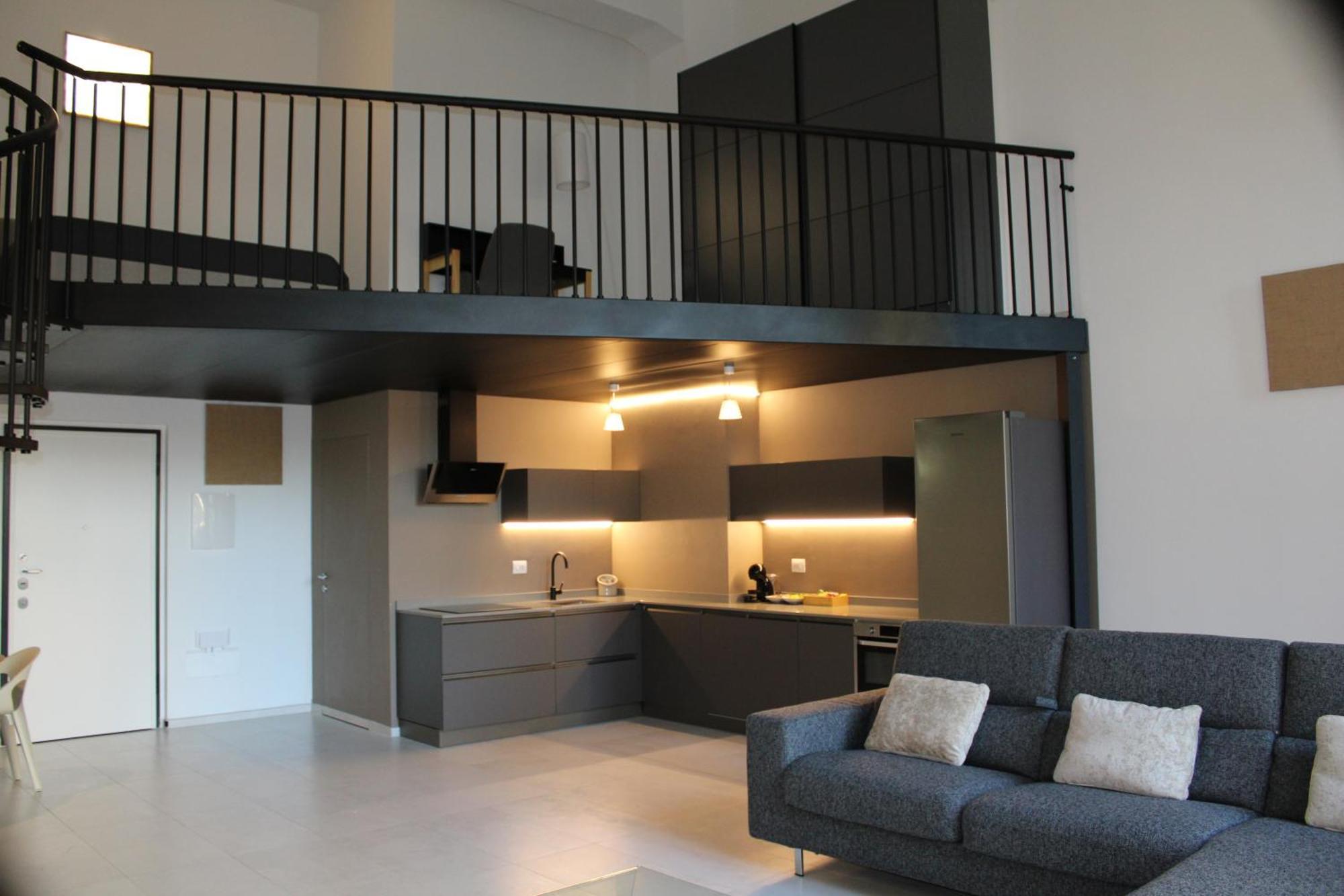 Milan Space Loft - Apartment Close To M5 Subway - Free Parking - Sky & Netflix Tv المظهر الخارجي الصورة