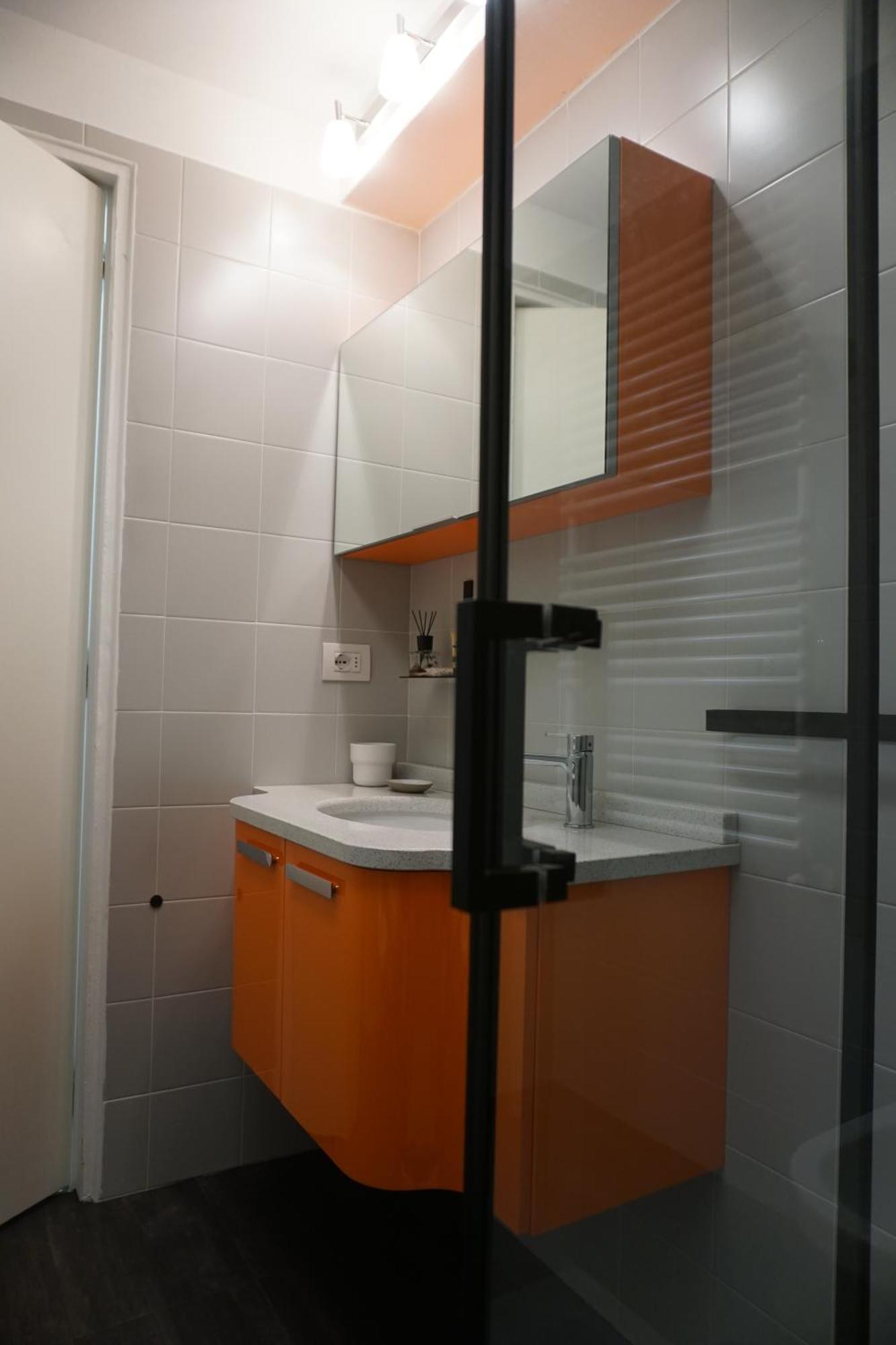 Milan Space Loft - Apartment Close To M5 Subway - Free Parking - Sky & Netflix Tv المظهر الخارجي الصورة