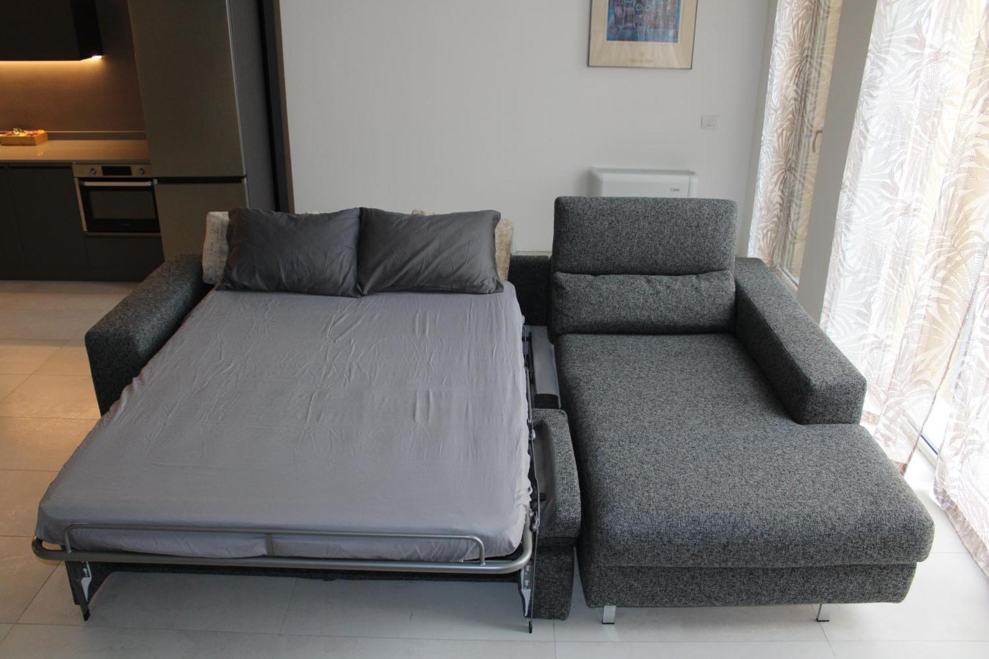 Milan Space Loft - Apartment Close To M5 Subway - Free Parking - Sky & Netflix Tv المظهر الخارجي الصورة