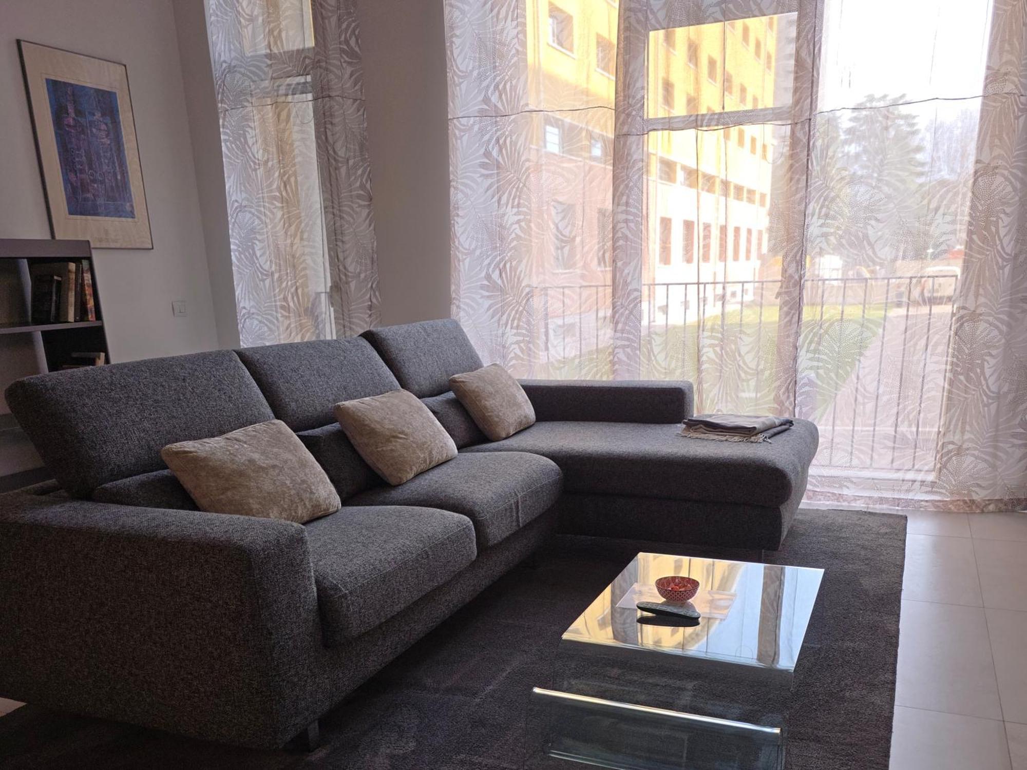 Milan Space Loft - Apartment Close To M5 Subway - Free Parking - Sky & Netflix Tv المظهر الخارجي الصورة