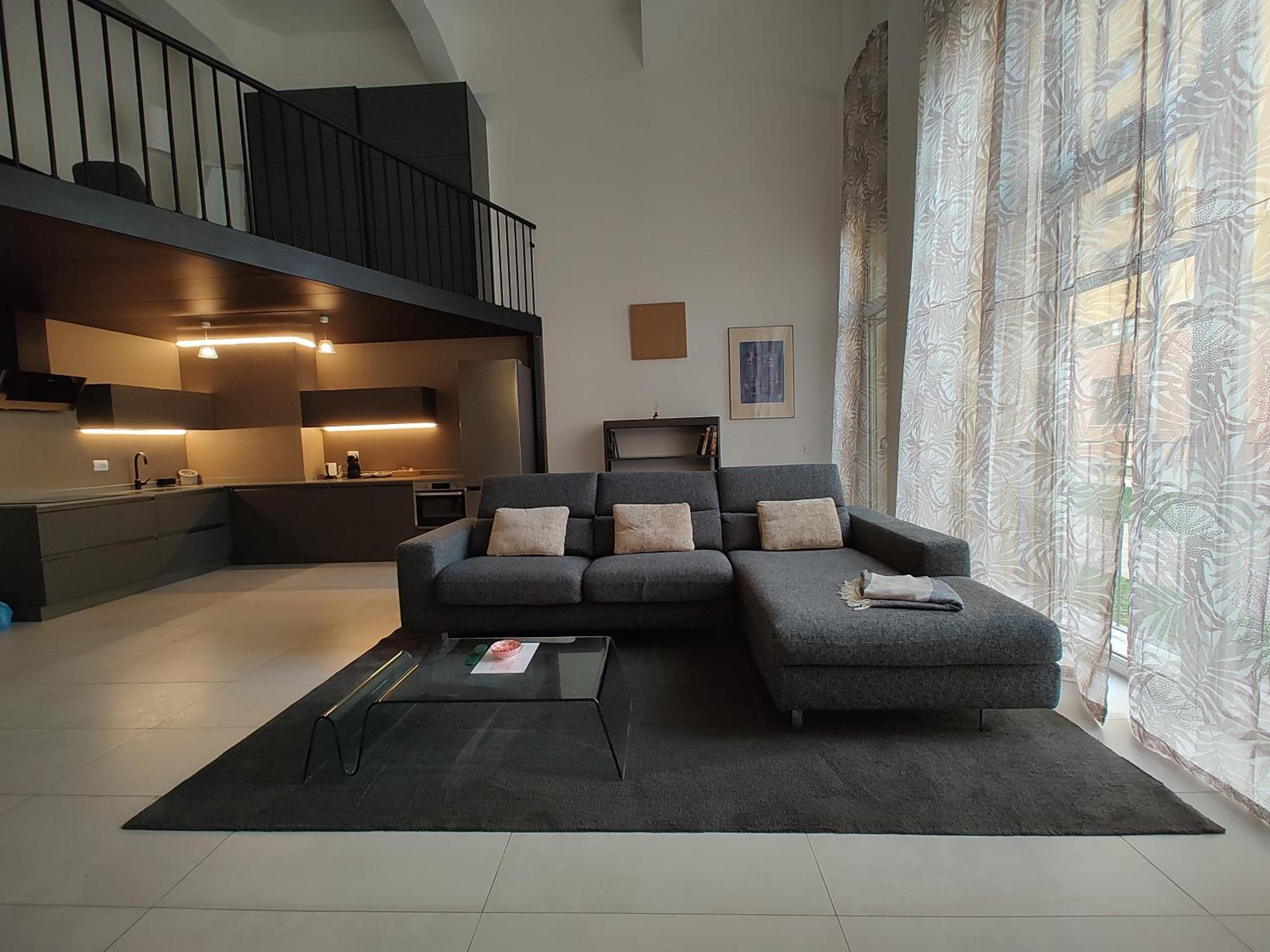 Milan Space Loft - Apartment Close To M5 Subway - Free Parking - Sky & Netflix Tv المظهر الخارجي الصورة